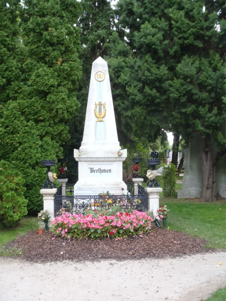 ベートーベンの墓標